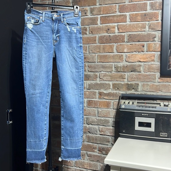 Hudson Zoeey jeans - Picture 1 of 16